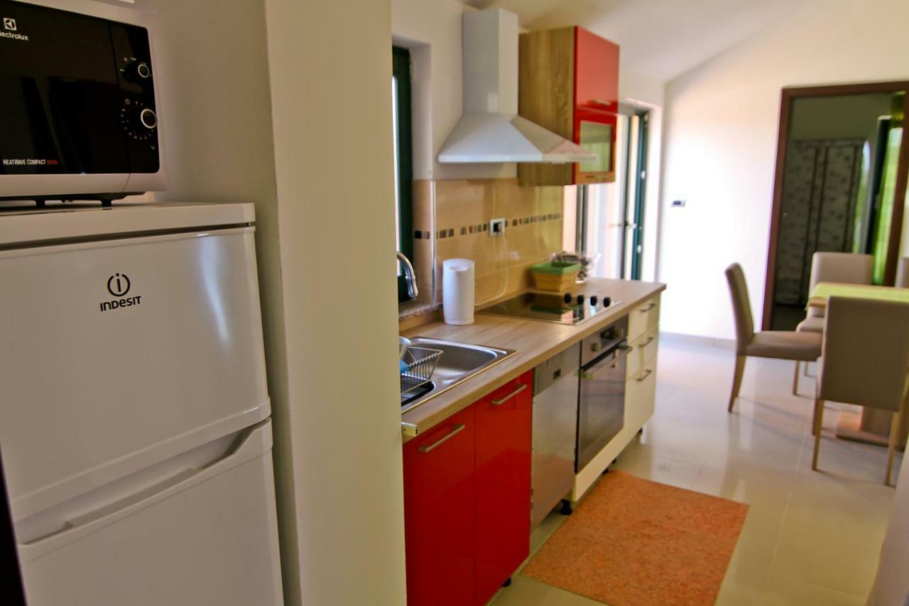 Villa Savar Apartmani ภายนอก รูปภาพ