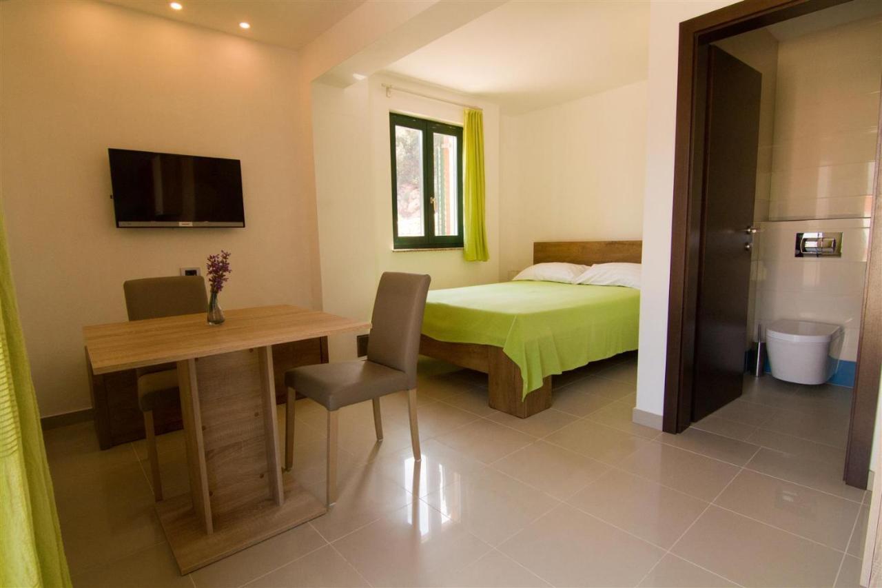 Villa Savar Apartmani ภายนอก รูปภาพ